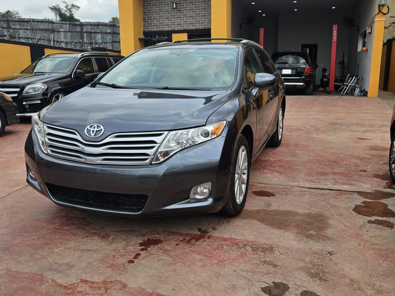 Toyota venza 2011 model v4