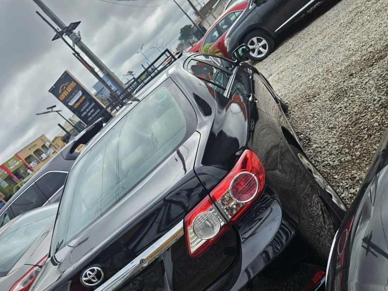 TOYOTA COROLLA 2013 MODEL