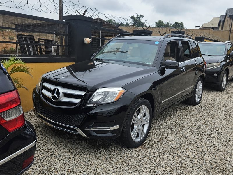 MERCEDES BENZ GLK350 2015