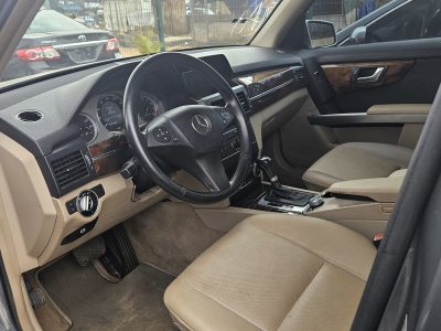 MERCEDES BENZ GLK350 2012 model