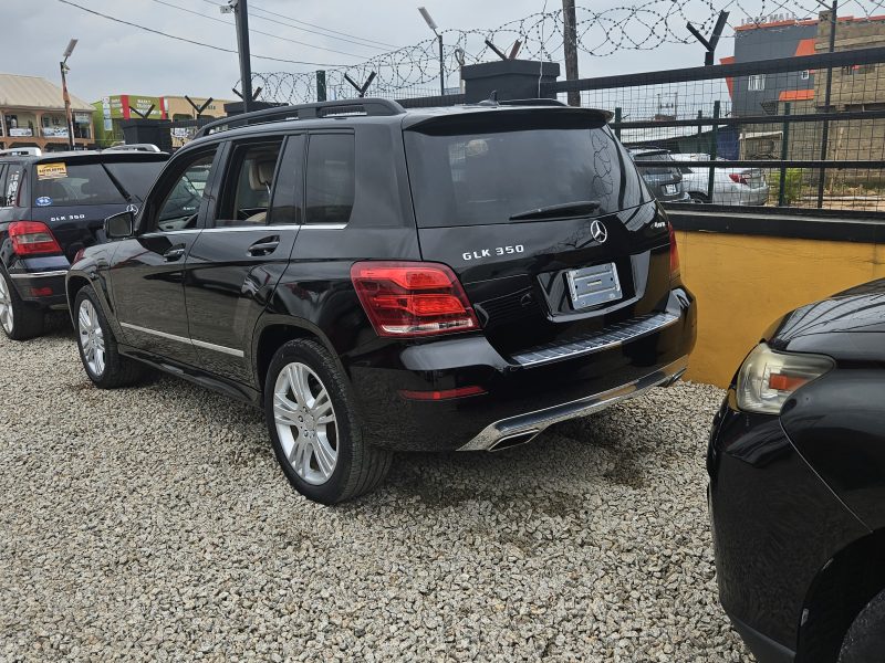 MERCEDES BENZ GLK350 2015