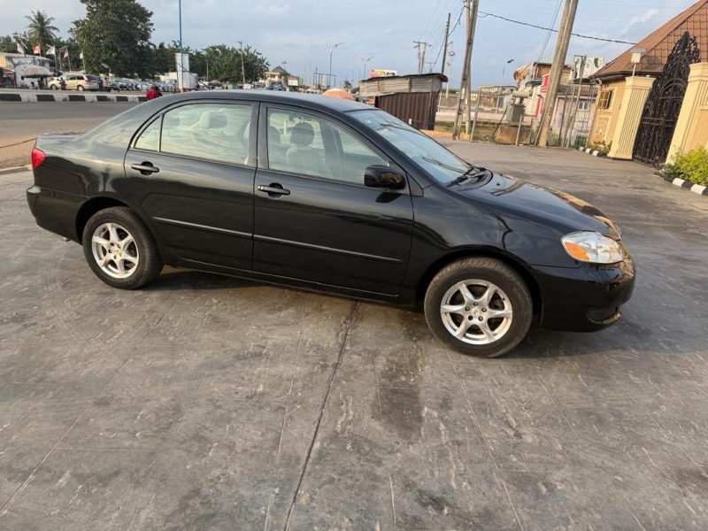 TOYOTA COROLLA 2007 MODEL