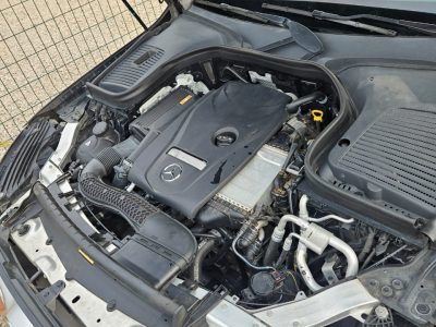 Mercedes Benz glc 2018 model. Panoramic roof