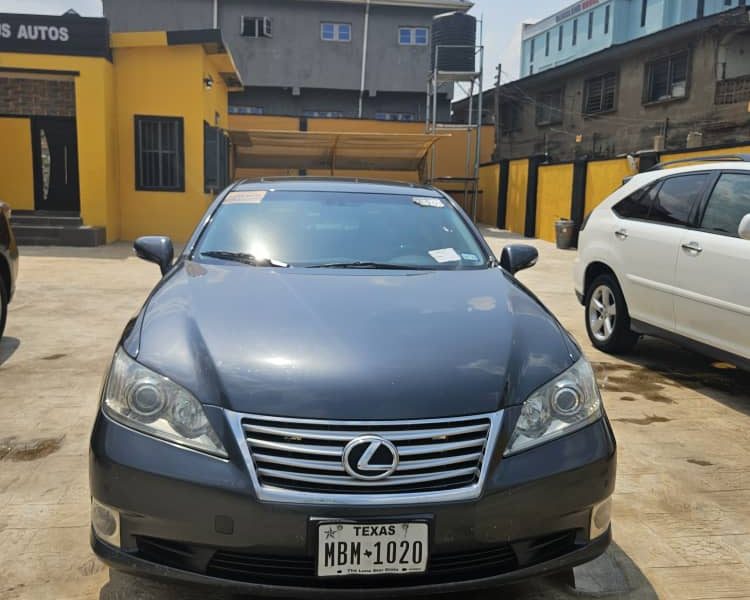 Lexus ES350 2011/12 model