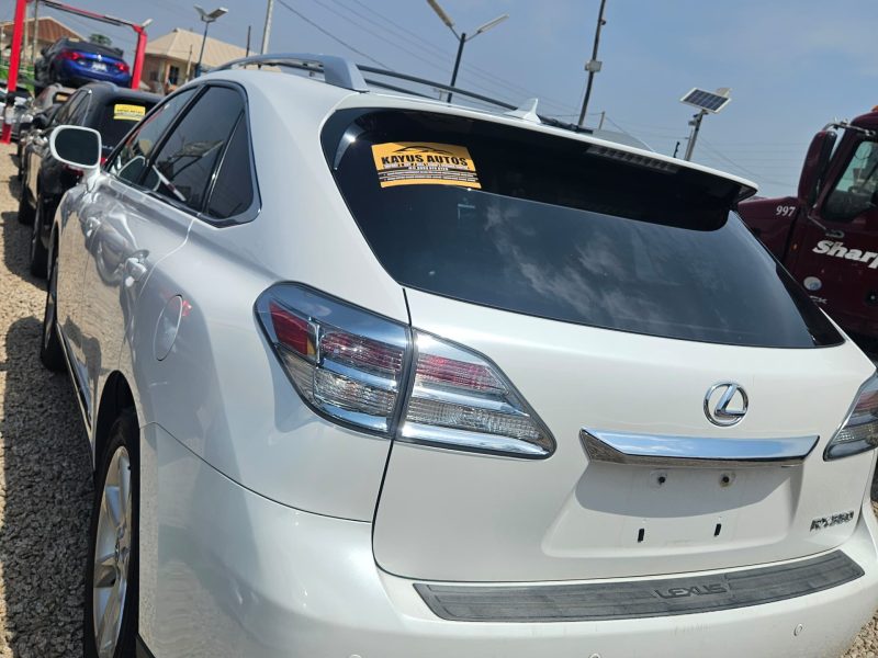 Lexus RX350 2011 model