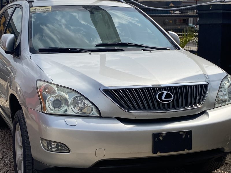 Lexus RX330 2005 model