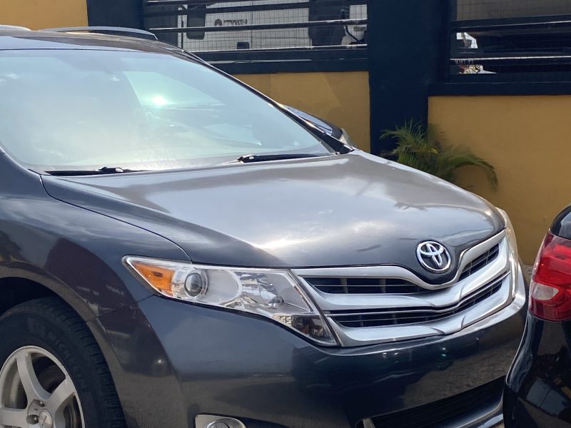 Toyota Venza 2012 model