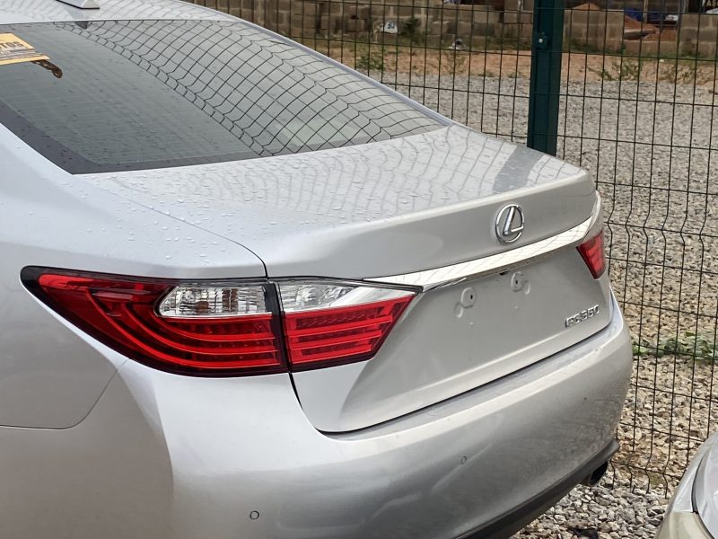 Lexus ES 350 2014 model