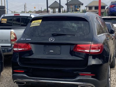 Mercedes Benz GLC 300 2018 model