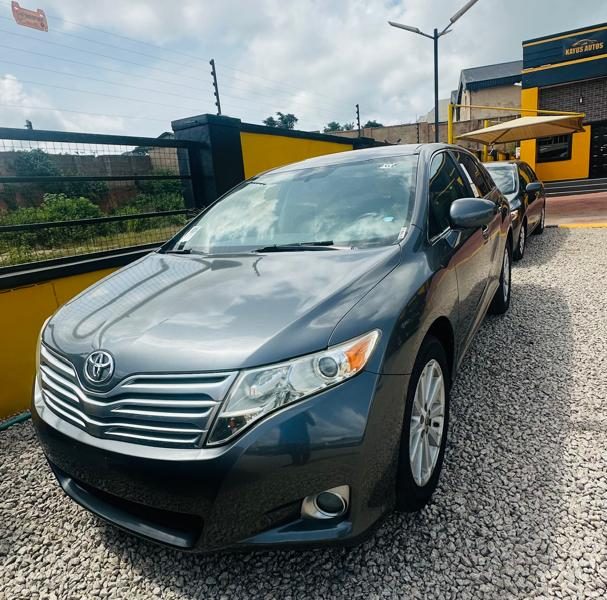 TOYOTA VENZA 2010 GRAY