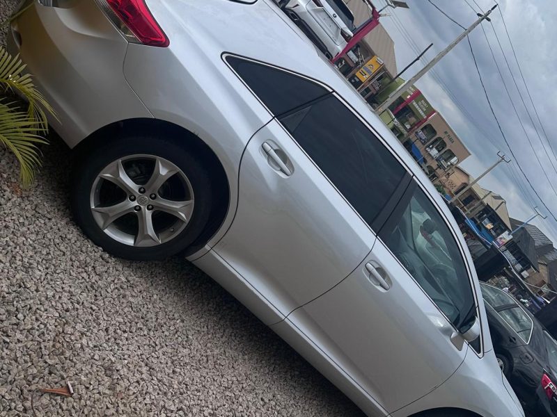 TOYOTA VENZA 2010