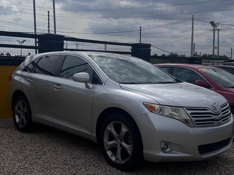 TOYOTA VENZA 2010