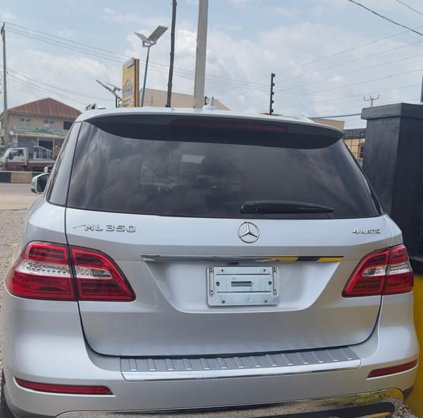 MERCEDES BENZ ML350 2013 MODEL SILVER