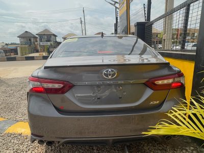 TOYOTA CAMRY XSE 2018 MODEL