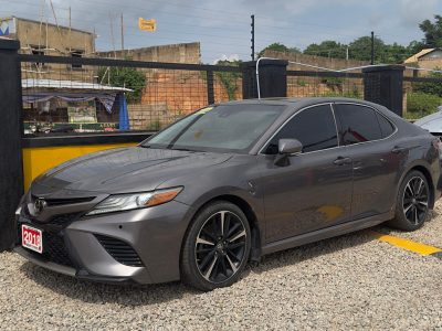TOYOTA CAMRY XSE 2018 MODEL