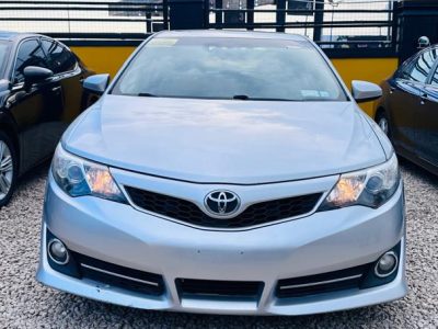 TOYOTA CAMRY SE 2012 MODEL